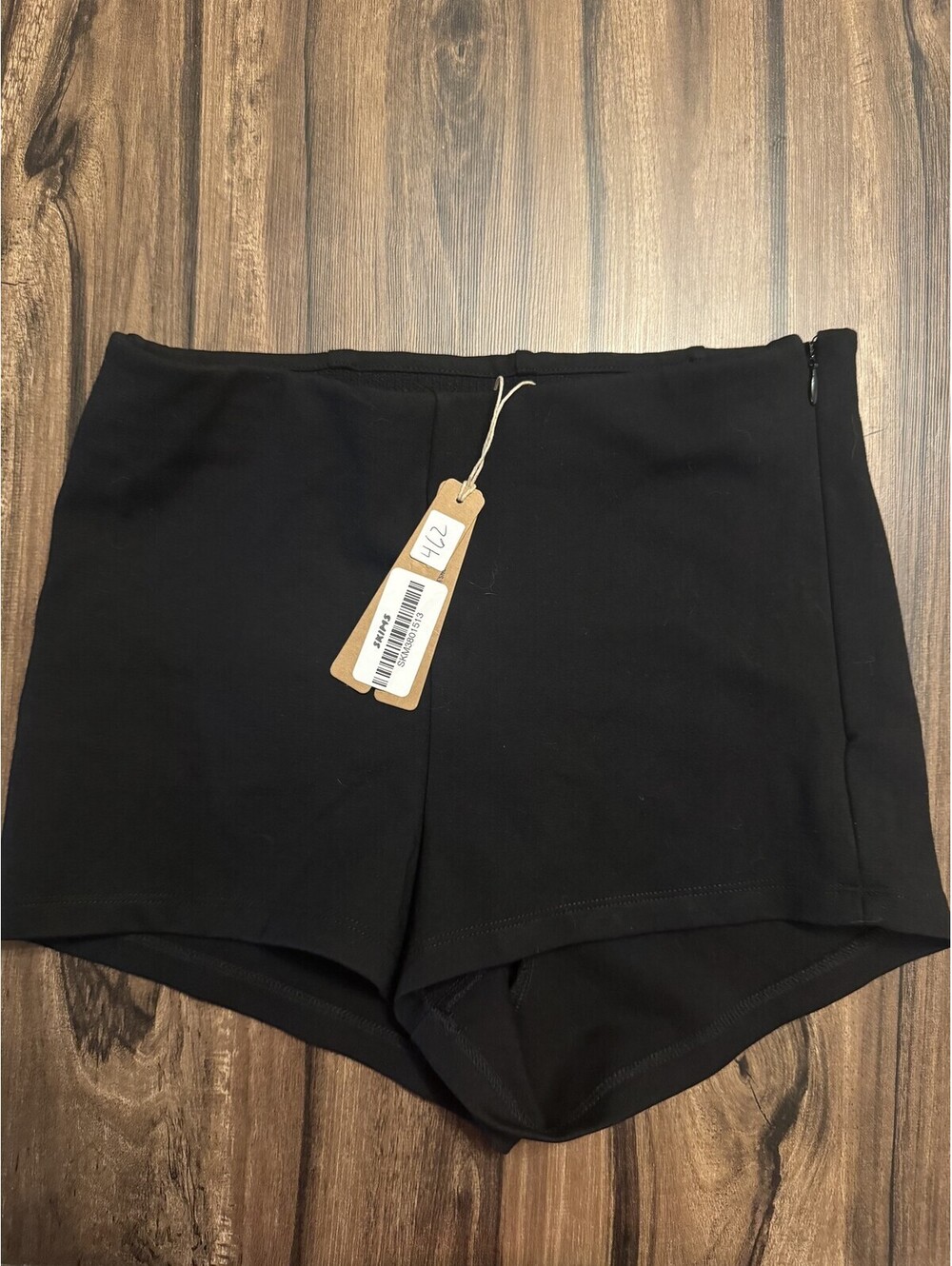 SKIMS Essentials High Waist Hot Shorts Black Women Size S NWT
